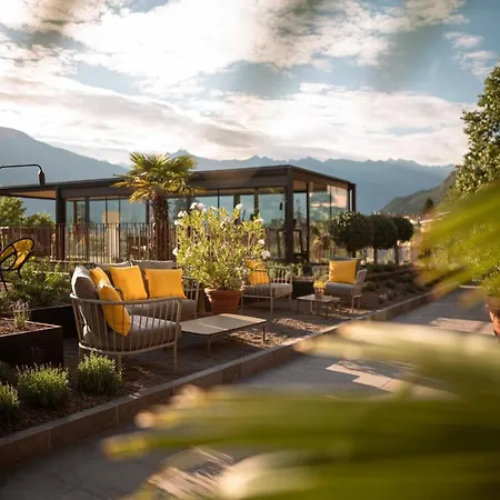 Muchele Hotel 5*