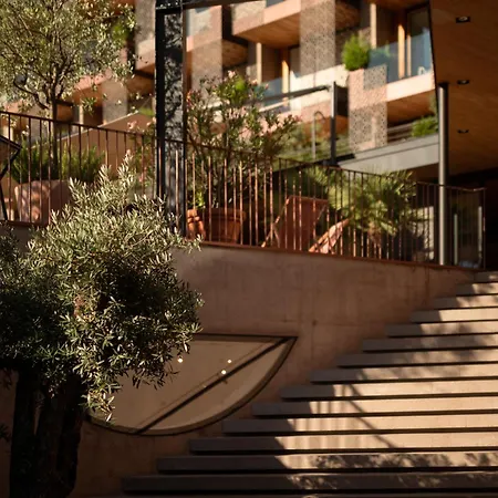 Hotel Muchele 5*